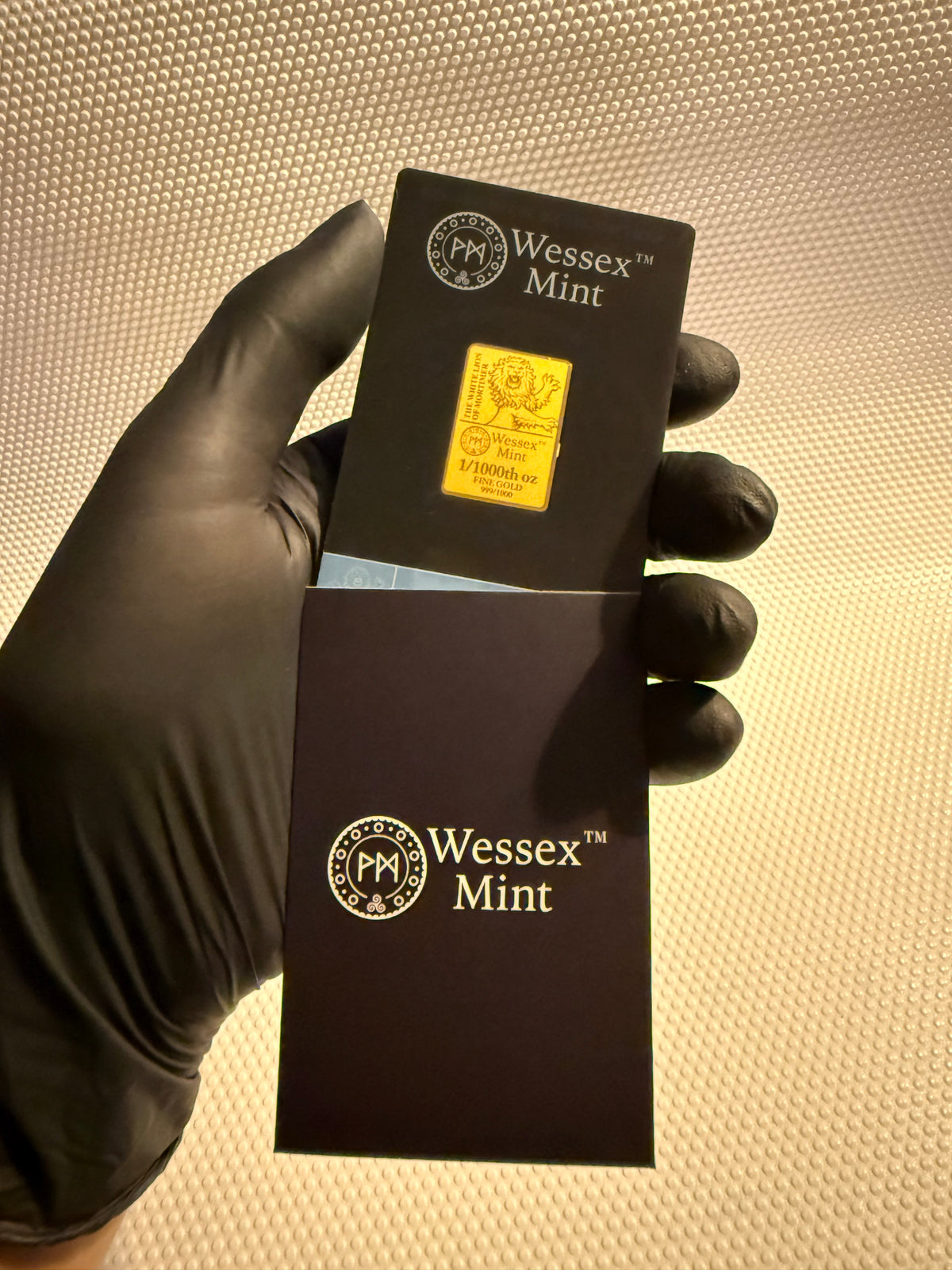 Wessex Mint The White Lion of Mortimer
1/1000th oz 24k Fine Gold Bar